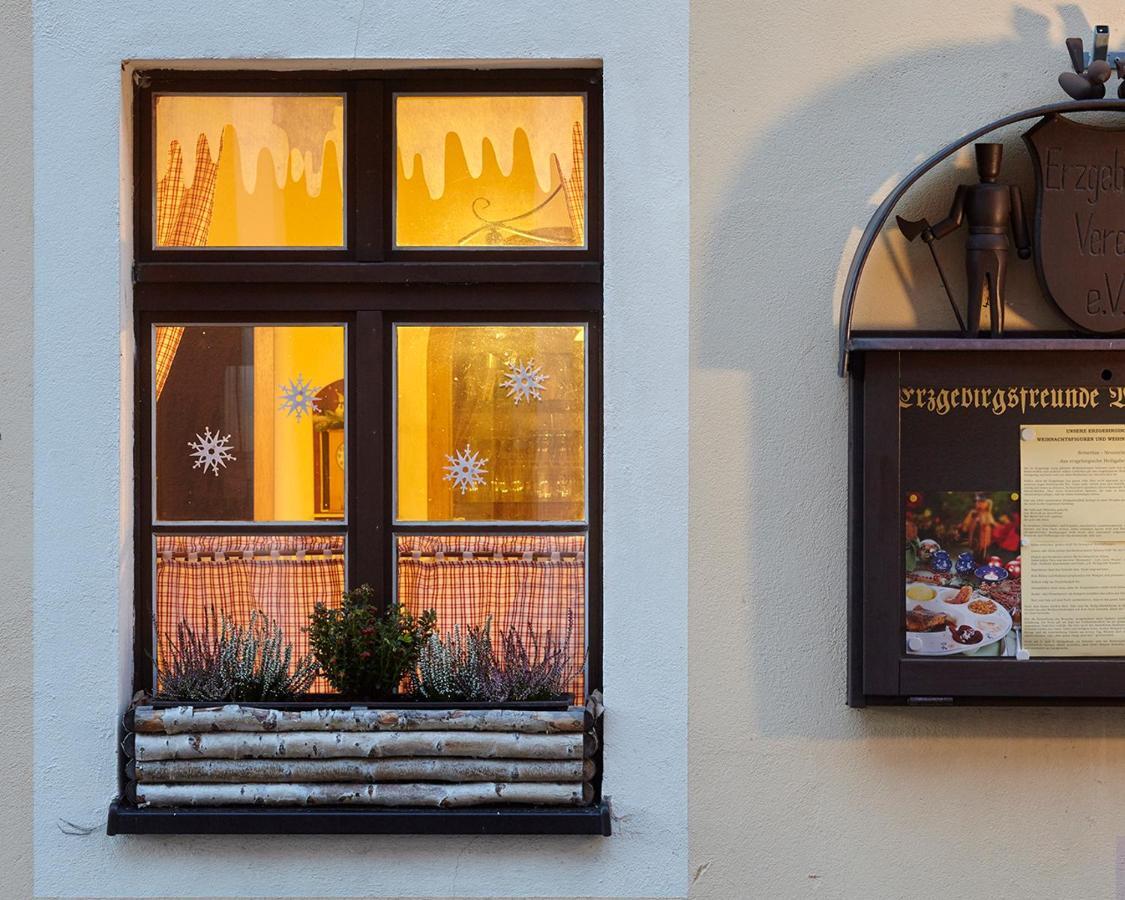 Pension zur Kurfürstin Wolkenstein Exterior foto